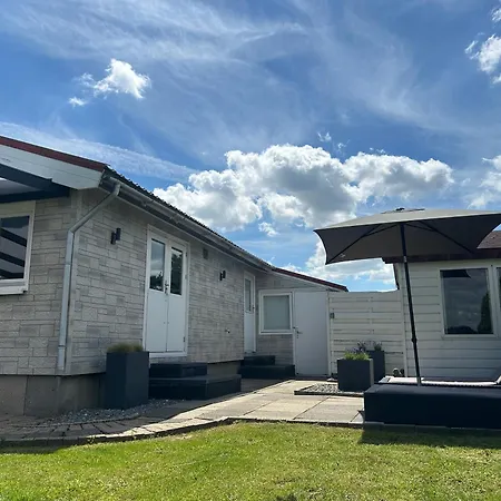 Ferienhaus Milos Mit Flussblick *
