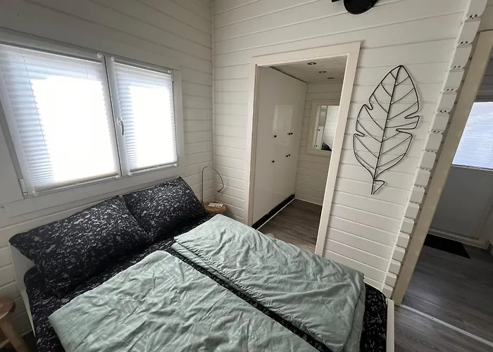 Milos Mit Flussblick Holiday home