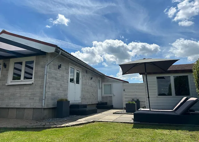 Ferienhaus Milos Mit Flussblick *