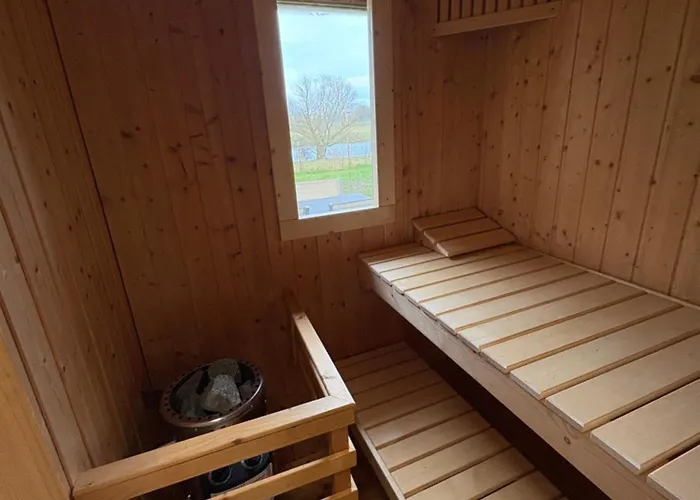 Ferienhaus Milos Mit Flussblick *